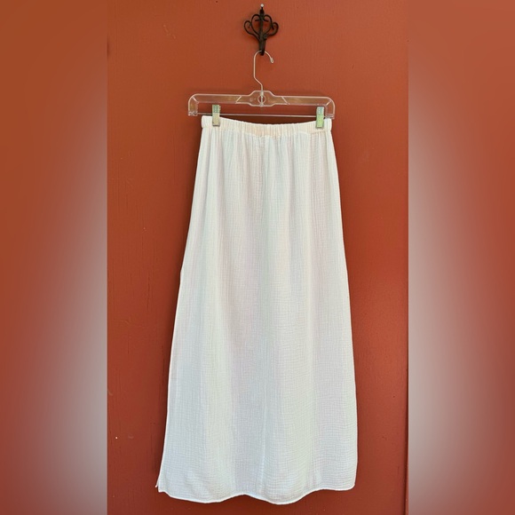 Reformation White Two-Piece Set - Picture 7 of 10